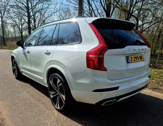 Volvo XC90 2.0 T8 Recharge AWD R-Design . 22 inch . Camera / 5