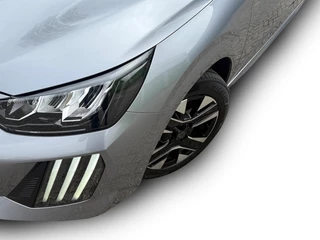 Peugeot 208 1.2 Hybrid 110 e-DCS6 Allure / 2