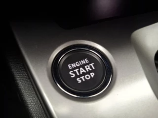 Peugeot 308 110 Active Pack Business Nav/Clima/LMV / 24