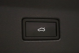 Volkswagen T-Roc 1.5 TSI DSG Sport Adaptive l Camera l Virtual Cockpit / 14