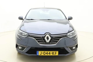 Renault Mégane 1.3 TCe GT-Line | Navigatie | Apple Carplay/Android Auto | Climate & Cruise Control | Keyless Entry | LED koplampen | LM-velgen / 7