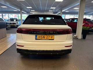 Audi Q8 60 TFSI e quattro Pro Line S Competition 489pk | Panoramadak | luchtvering | head-up | 360 camera | 22 inch / 7