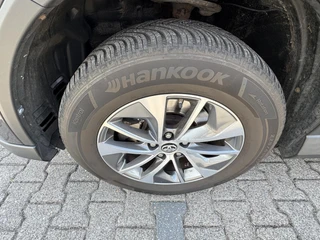 Toyota RAV4 2.5 Hybrid AWD ENERGY / 12