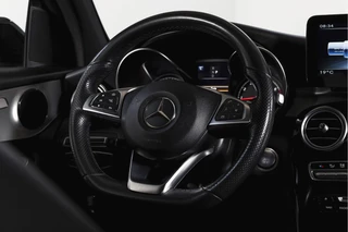 Mercedes-Benz GLC Coupé 250 4MATIC 211 PK Premium AMG Line  | S/K-Panodak | Cruise | Stoelverw. | PDC | Camera | App. Connect | ECC | LM 21" | / 11