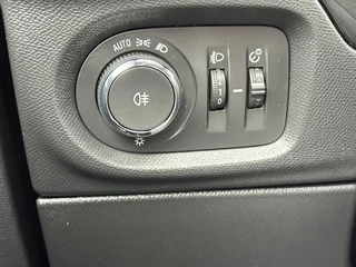 Opel Corsa 1.2 Level 4 Ultimate | 360* Camera | Cruise Control | Climate Control | Sportstoelen | Navigatie | Carplay/Android Auto / 21