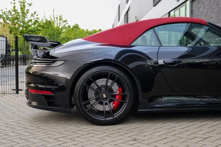 Porsche 911 Cabrio 3.0 Carrera 4 GTS  | UNIEK! | TECHART | VOL! | FULL-PPF | LIFT | 360 | MEMORY | BOSE | / 66
