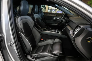 Volvo S60 2.0 B4 R-Design|H&K|Leer|Trekhaak|Carplay|ACC|ECC| / 21