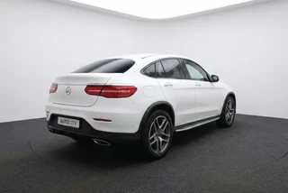 Mercedes-Benz GLC Coupé 250 4MATIC Premium AMG Line l 360° Camera l Blindspot l Keyless / 4