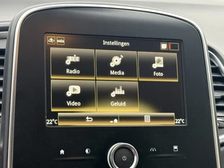 Renault Scénic 1.3 TCe Limited  | Keyless | Navi | Apple / Android | DAB + | PDC v+a | Cruise / 45