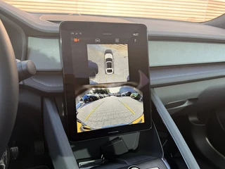 Polestar 2 Long Range Single Motor Prime 82 kWh / 28