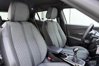 Peugeot 2008 1.2 Turbo 100 Allure | Apple Carplay/Android Auto | Parkeersensoren | Climate Control | Lichtmetalen velgen | DAB | Cruise Control | / 11