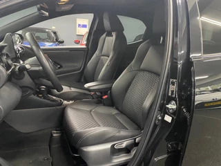 Toyota Yaris 1.5 Hybrid Executive/ NL auto/ Eerste eigenaar/ Automaat/ Stoelverwarming/ Navi/ Apple carplay/ Pano / 9