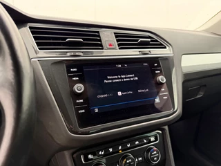 Volkswagen Tiguan 1.5 TSI ACT Comfortline | Automaat | Adaptive Cruise | Stoelverwarming | CarPlay | Camera | Trekhaak / 27