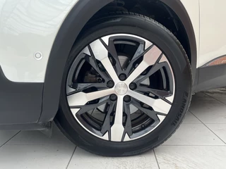 Peugeot 3008 PureTech 130 AGC Première  | Schuifdak | Camera voor + achter | Stoelverwarming | Carplay/Android Auto | / 6