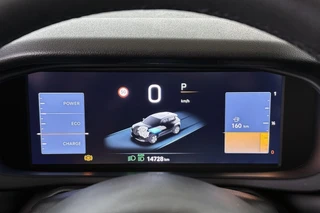 Jeep Avenger 1.2 e-Hybrid Summit Keyless JBL Elektrische Achterklep Achteruitrijcamera / 11