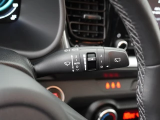 Kia Stonic 1.0 T-GDi MHEV DynamicPlusLine  - Camera - Cruise control - Stoel/stuurverwarming - AppleCarplay - Android Auto Fabrieksgarantie tot 04-2032 of 150.000km / 27