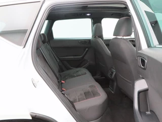 SEAT Ateca 2.0 TSi 190 Pk Automaat FR 4DRIVE | Trekhaak | 1900kg trekgewicht! | 360° Camera | Panodak | Cruise | CarPlay | 19 Inch / 41
