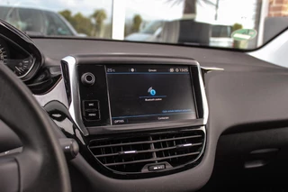 Peugeot 208 1.2 PureTech Active | Cruise control | Bluetooth | Navigatie | Airco | Start/stop | Boordcomputer | Origineel / 24