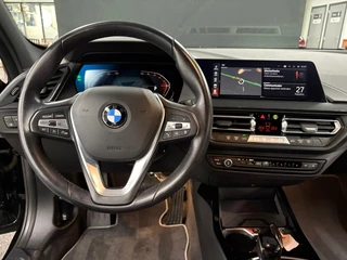 BMW 1 Series 118i NL auto/ Eerste eigenaar/ 34.323 KM/ Automaat / 14