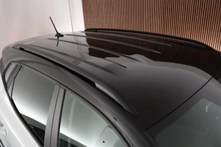 SEAT Arona 1.0 TSI 95pk Style Business Intense Camera Virtual Cockpit ACC Keyless Navigatie Carplay / 32