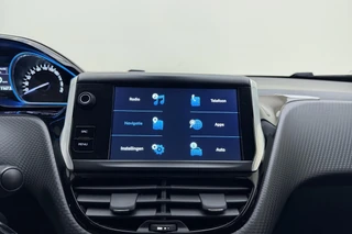 Peugeot 2008 1.2 PureTech Allure | Navigatie | Climate Control | Cruise Control | Camera | Lichtmetalen Velgen | Parkeersensoren Achter / 25