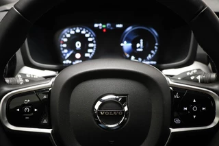 Volvo V60 2.0 T6 Recharge AWD R-Design | PARK ASSIST PACK | DAB | APPLE | VOORRUITVERWARMING | CAMERA / 37