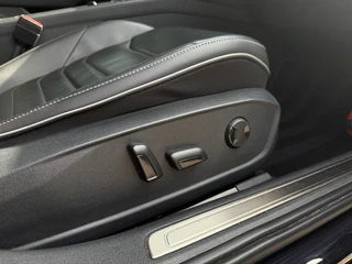 Volkswagen Arteon Shooting Brake 1.4 TSI EHybrid R-Line Business Pano 360 Camera Leder Elek. Trekhaak / 25