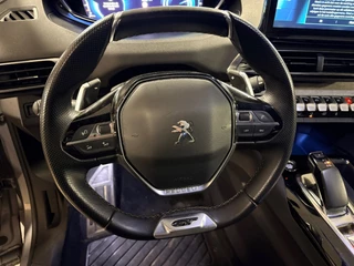 Peugeot 3008 1.6 HYbrid 225 GT / Cruise-control / camera / 1e eigenaar / 18