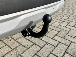 Renault Captur 1.3 TCe 140 EDC Intens  | Trekhaak | Automaat | Navigatie | Achteruitrijcamera | Parkeersensoren V+A | Climate Control | NL Auto | Cruise Control | Apple CarPlay/Android Auto / 41