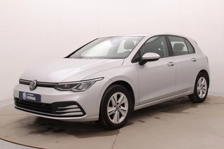 Volkswagen Golf 1.5 eTSI Life Business | Automaat | Adaptive cruise | Stoelverwarming | CarPlay | Camera | Trekhaak