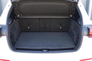 Mercedes-Benz B-Class 200 Luxury Line Panoramadak / Stuurwielverwarming / Stoelverwarming / 16