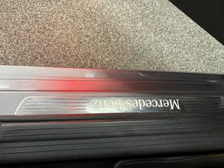 Mercedes-Benz A-Class 180 Business Solution/ Automaat/ NL auto/ Sensoren/ Achteruitrijcamera / 35