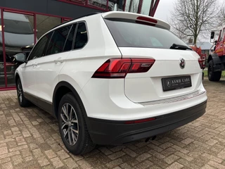Volkswagen Tiguan 1.4 TSI ACT Highline  | ACC | Navi | PDC | Stoelverw. | / 6