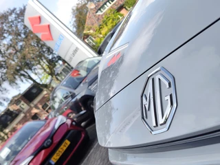 MG ZS MG Hybrid+ 1.5 HYBRID+ LUXURY  360 Camera | Keyless | Stoelverwarming / 40