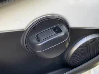 Toyota Aygo 1.0 VVT-i Comfort|Trekhaak|Airco|El.Ramen|5 deur / 14