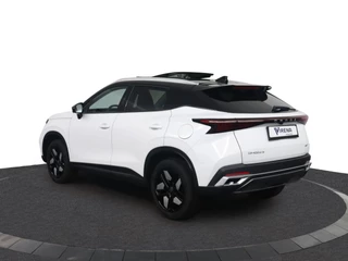 Omoda 5 SHS 1.6 T-GDi SHS-H Premium  - FULL OPTIONS - Schuif/kantel dak - Adaptieve cruisecontrol - Sfeerverlichting - Apple Carplay - Android Auto 7 Jaar of 150.000km Fabrieksgarantie / 6