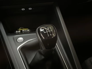 Volkswagen Golf Variant 1.0 TSI 110pk Life Camera DAB+ Navigatie / 23