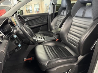 MG EHS 1.5 TGDI Luxury / 9
