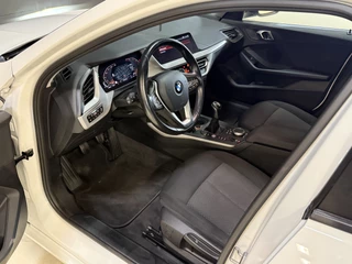 BMW 1 Series 116i Business Edition Zwarte grill | Apple Carplay | DAB+ | PDC V+A / 10