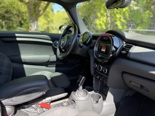 MINI 3-Deurs 1.5 Cooper | Pano | Led | Automaat | / 6
