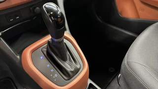 Hyundai i10 1.0i Comfort 5p. AIRCO CARPLAY 36000 KM. / 27
