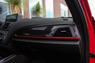 BMW 1-serie 125i Business+ | Sport Line | NL auto | Schuif-/kanteldak | Keyless entry | HiFi audio | Stoelverwarming | Xenon | Sportstuur | Navigatie Professional | Bluetooth | PDC / 37