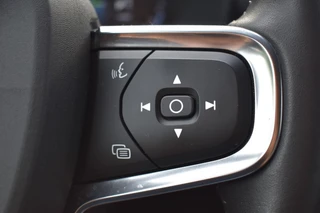 Volvo XC40 1.5 T5 RECHARGE . BNS PRO / 1e EIGENAAR / NL AUTO / 27