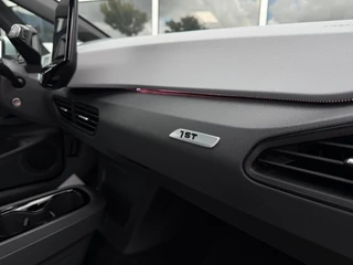 Volkswagen ID.3 1st Plus Pro Perf. 58 kWh SoH 93,3% /ACC/ CarPlay/ / Trekhaak/ / 17