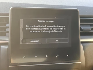 Renault Captur 1.6 E-Tech Hybrid 145 Intens  | LED | Keyless | DAB | Apple / Android | PDC v+a incl. Camera / 40
