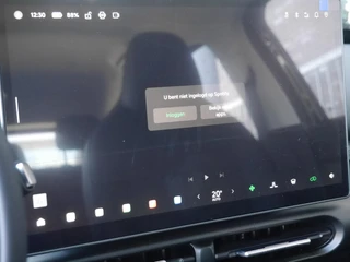 Leapmotor B03X ProMax Design 53 kWh 382KM WLTP l Hoge Zit & Verrassend Ruim! l Stoel- en Stuurwielverwarming l 360 Camera l Wireless Apple Carplay & Android Auto l Full-LED l 14,6'' Display l 18'' Lichtmetalen Velgen / 27