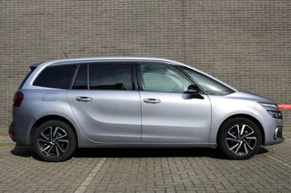 Citroën Grand C4 Spacetourer 1.2 PureTech Shine Automaat 7 zits Cruise/Climate control, Navigatie, Apple Carplay/Android auto,  Audio/DAB, Keyless entry/Start / 4