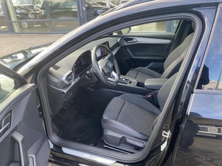 SEAT Leon Sportstourer 1.5 eTSI 150pk DSG-7 FR Business Intense / 15