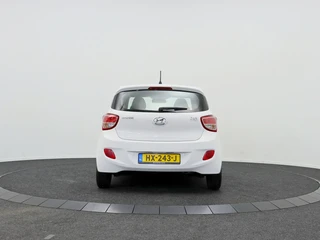 Hyundai i10 1.0i i-Motion / 9