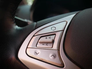 Hyundai ix20 1.6i Premium Camera| Cruise| Navi+BT / 16